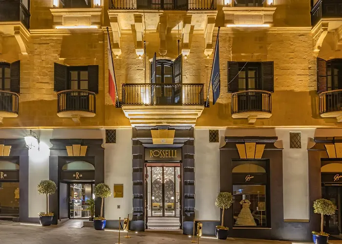 Resort: Rosselli Ax Privilege